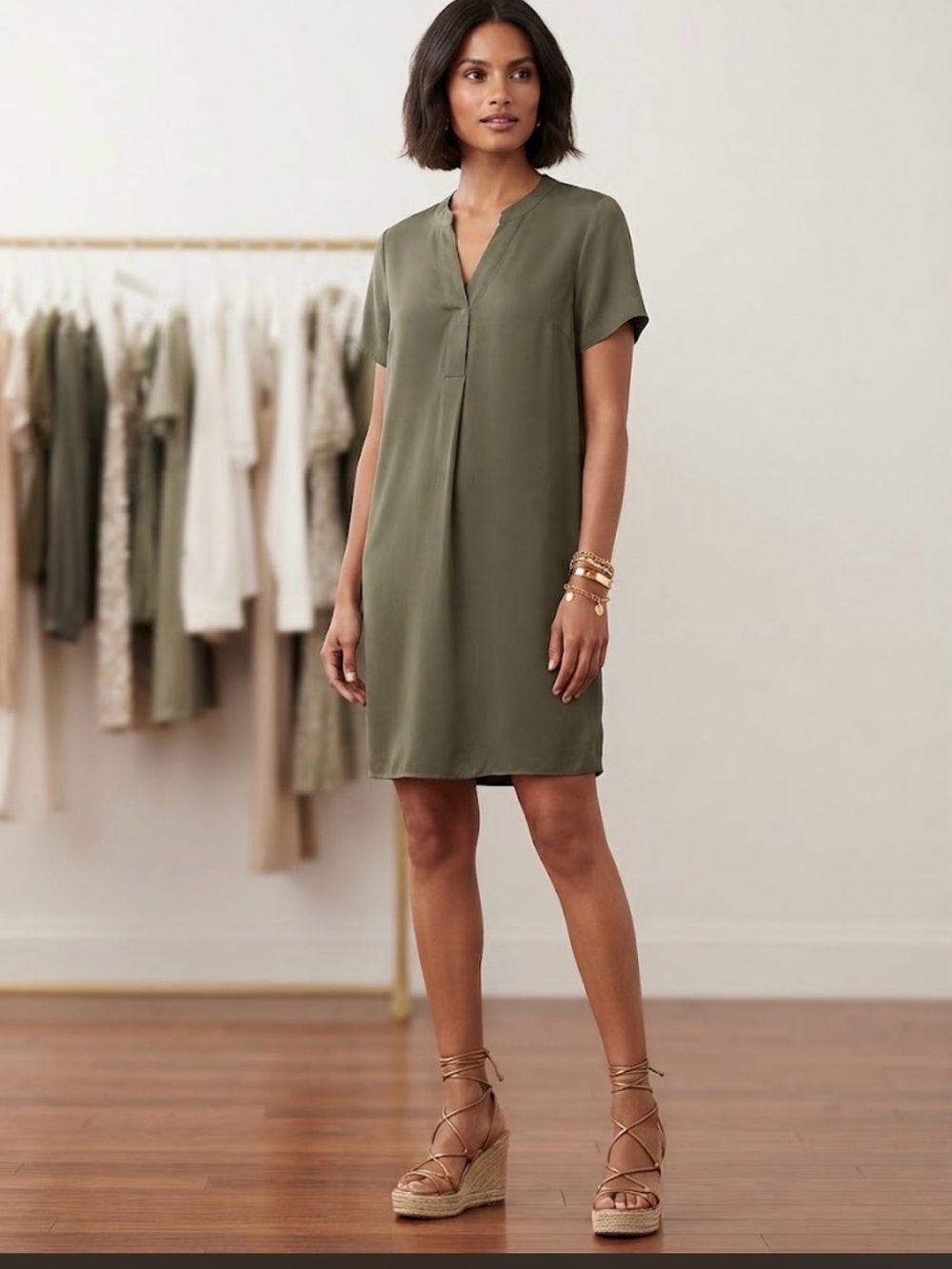 H&M Olive Green V-Neck Short Sleeve Dress